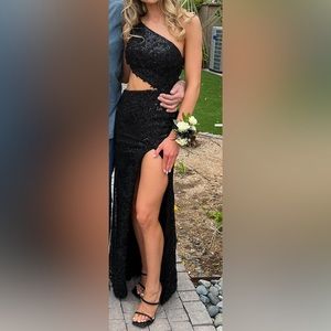 Sherri Hill Prom Dress